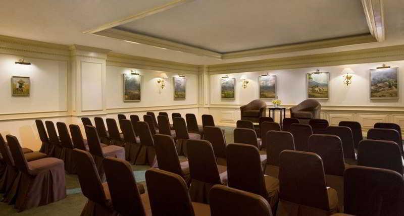 Hotel Santika Premiere Jogja Джокьякарта Экстерьер фото