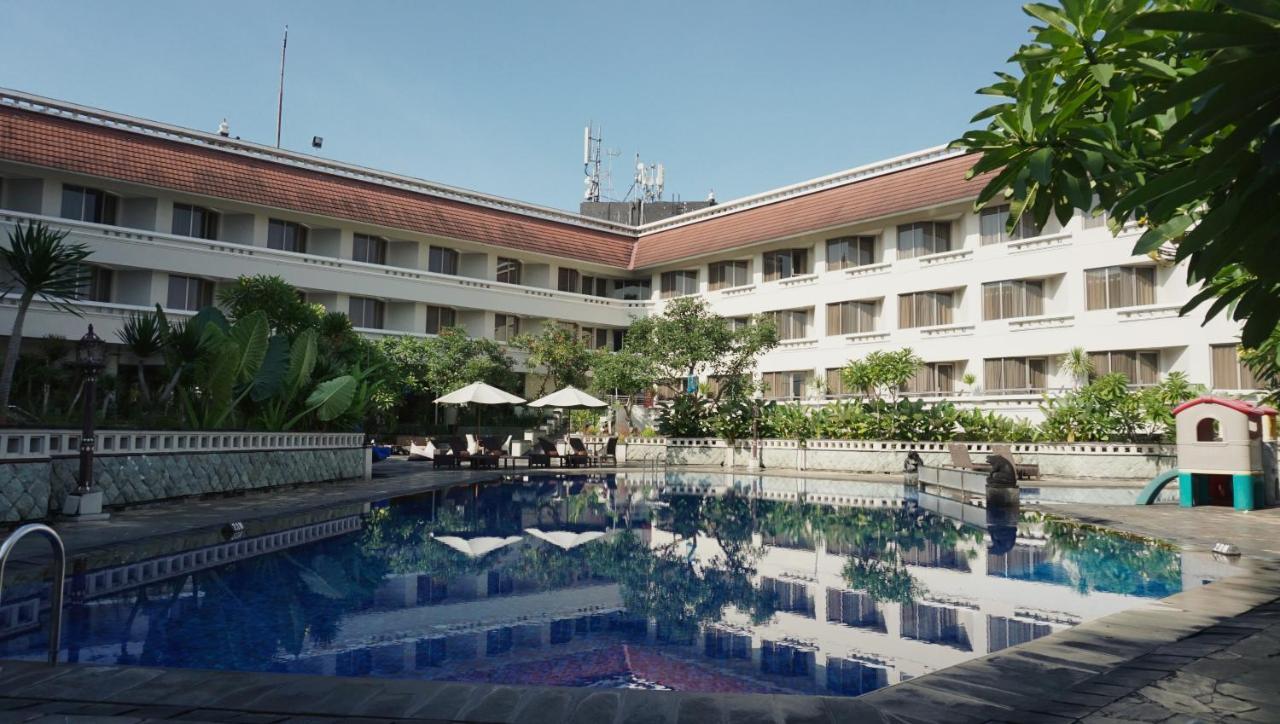 Hotel Santika Premiere Jogja Джокьякарта Экстерьер фото